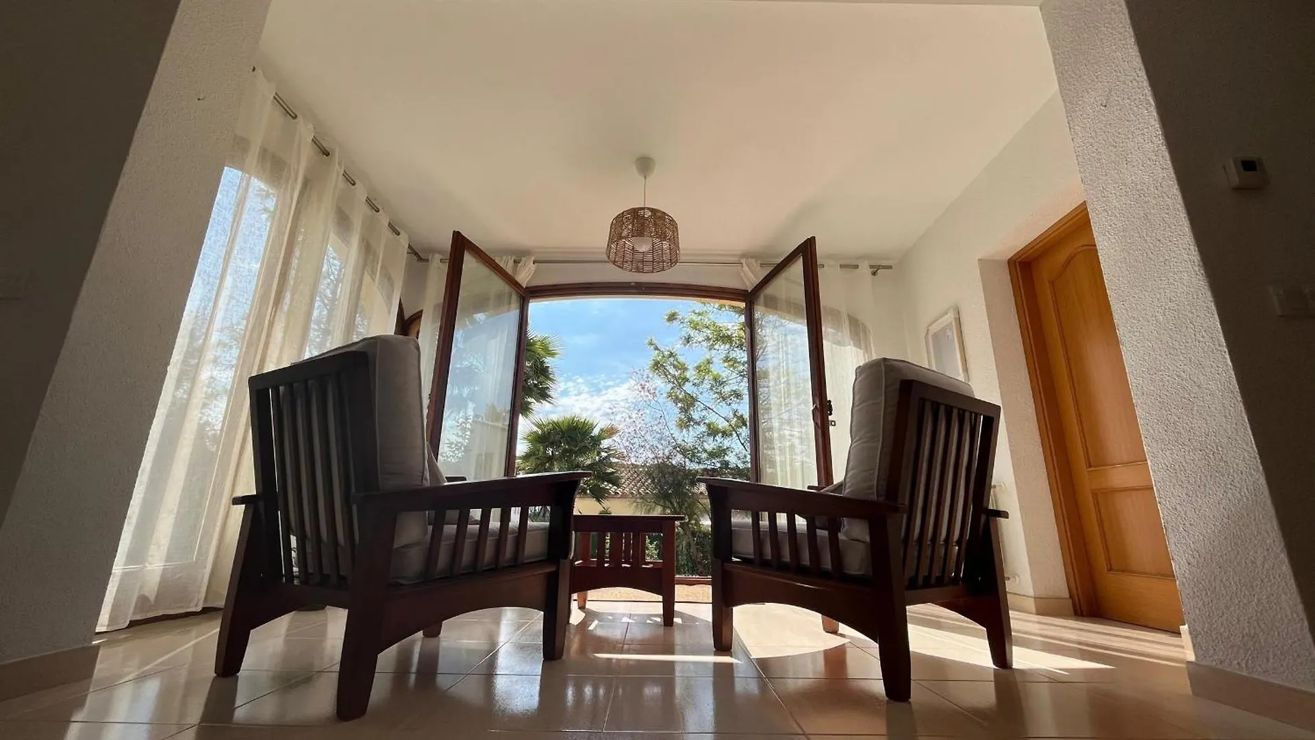 Villa Mediterranea Con Piscina, Jardin Privado Y 3 Hab., Cerca De La Playa En La Costa Brava - Es-209-56 Palamós Espanha