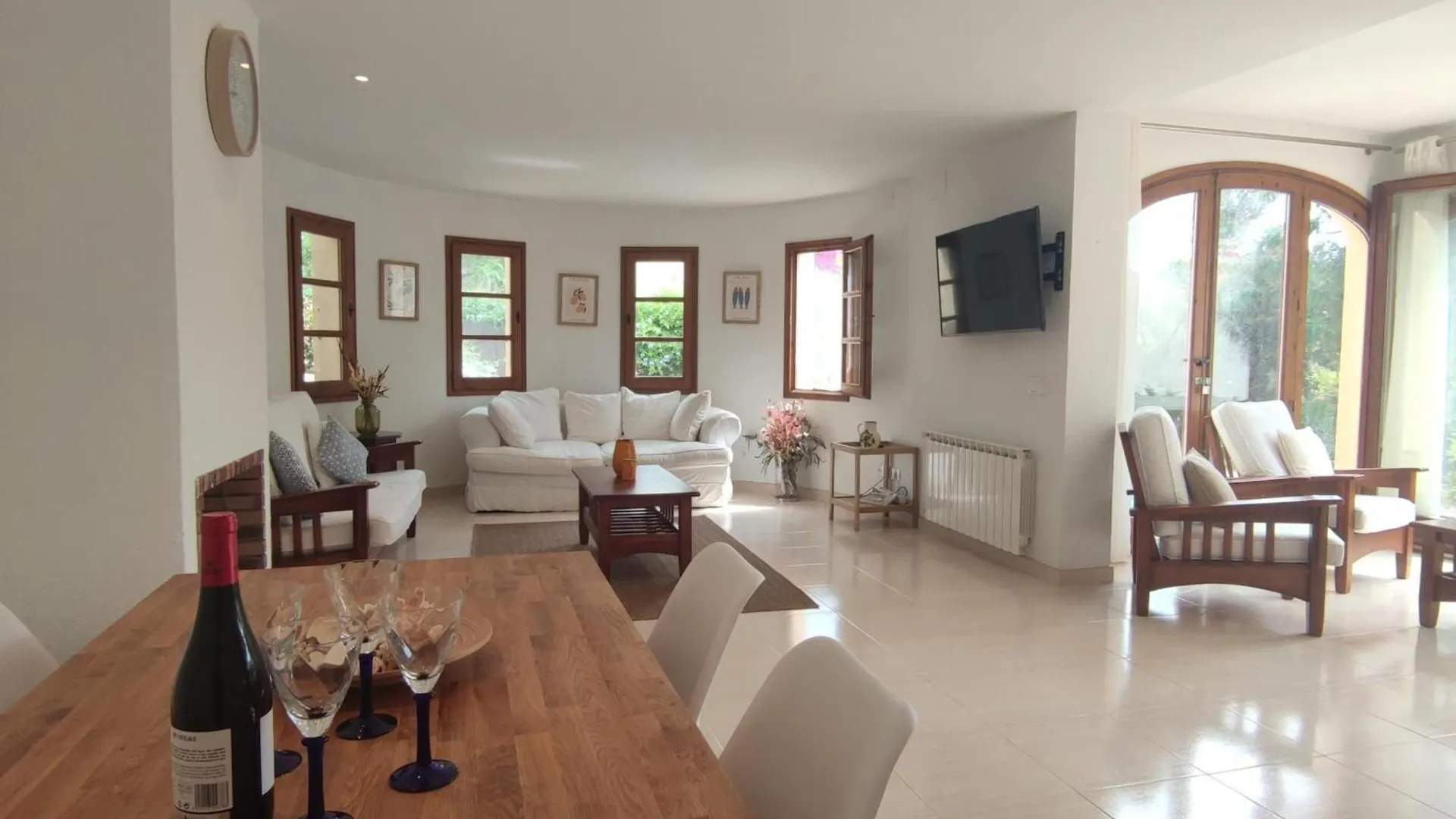 Villa Mediterranea Con Piscina, Jardin Privado Y 3 Hab., Cerca De La Playa En La Costa Brava - Es-209-56 Palamós Espanha