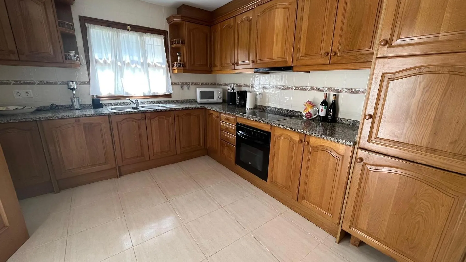 Villa Mediterranea Con Piscina, Jardin Privado Y 3 Hab., Cerca De La Playa En La Costa Brava - Es-209-56 Palamós Casa de Férias